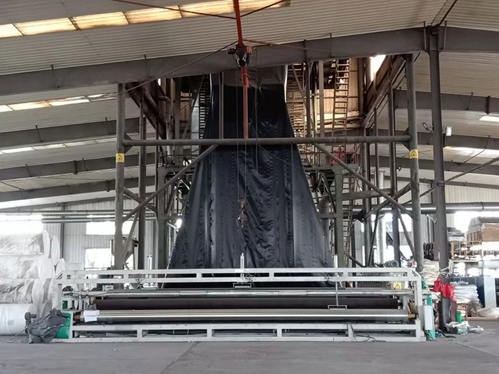 土工膜生產(chǎn)線